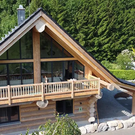 Tiefenbach-chalet * Friedrichsbrunn